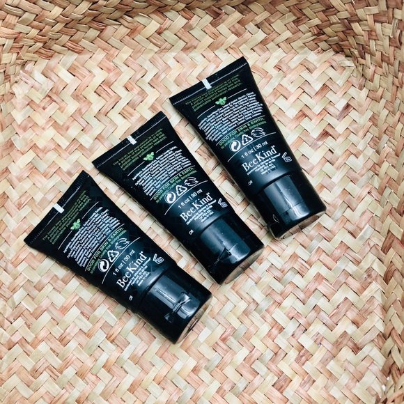 ✨🎁 New Bee Kind Travel 3 pc Set Clean Beauty - Picture 2 of 4